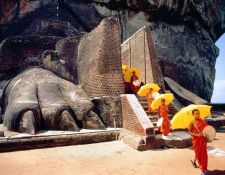 Eingang  Sirigiya Felsen 